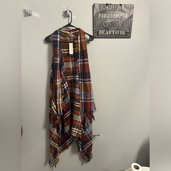 Flannel Vest - Picture 3 of 4